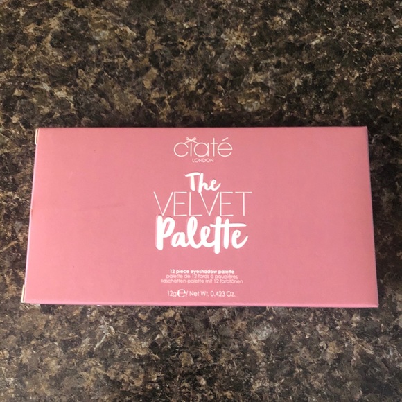Ciatè London velvet eyeshadow palette - Picture 2 of 3